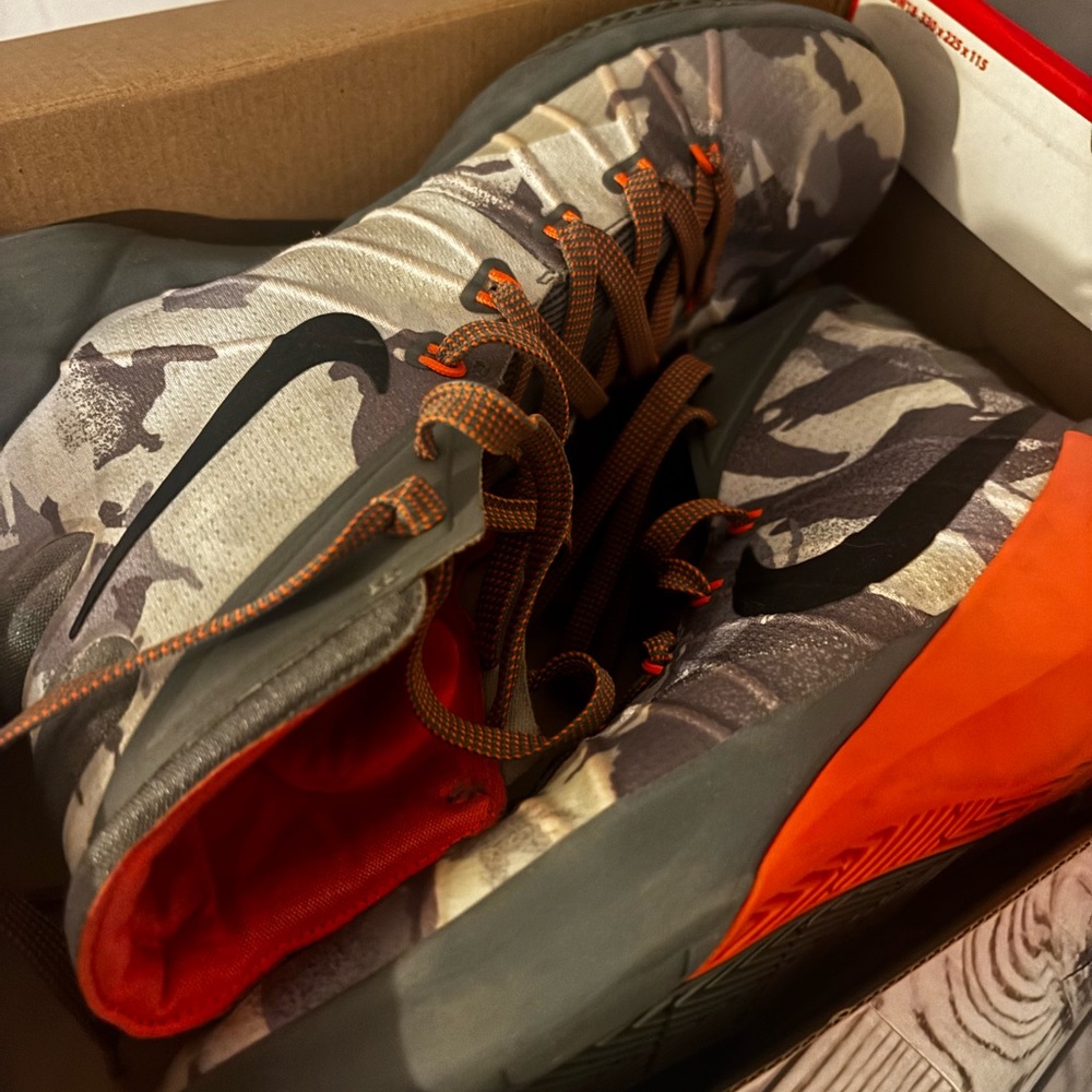 Nike Camouflage High-Top Sneakers
